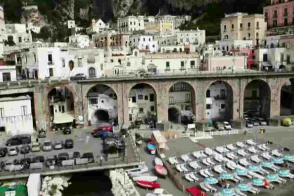 Vista di Atrani
